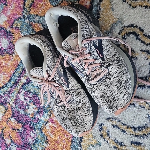 Brooks Adrenaline Sneaker Pink 9 - Picture 15 of 15